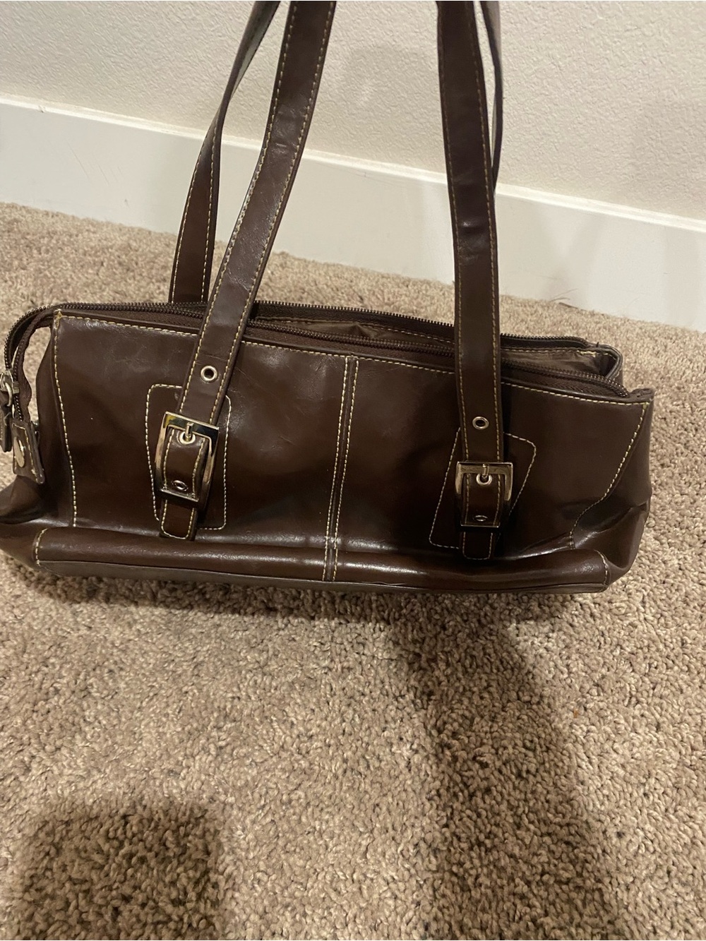 Kenneth Cole Reaction - Brown Leather Clutch Purse - EUC